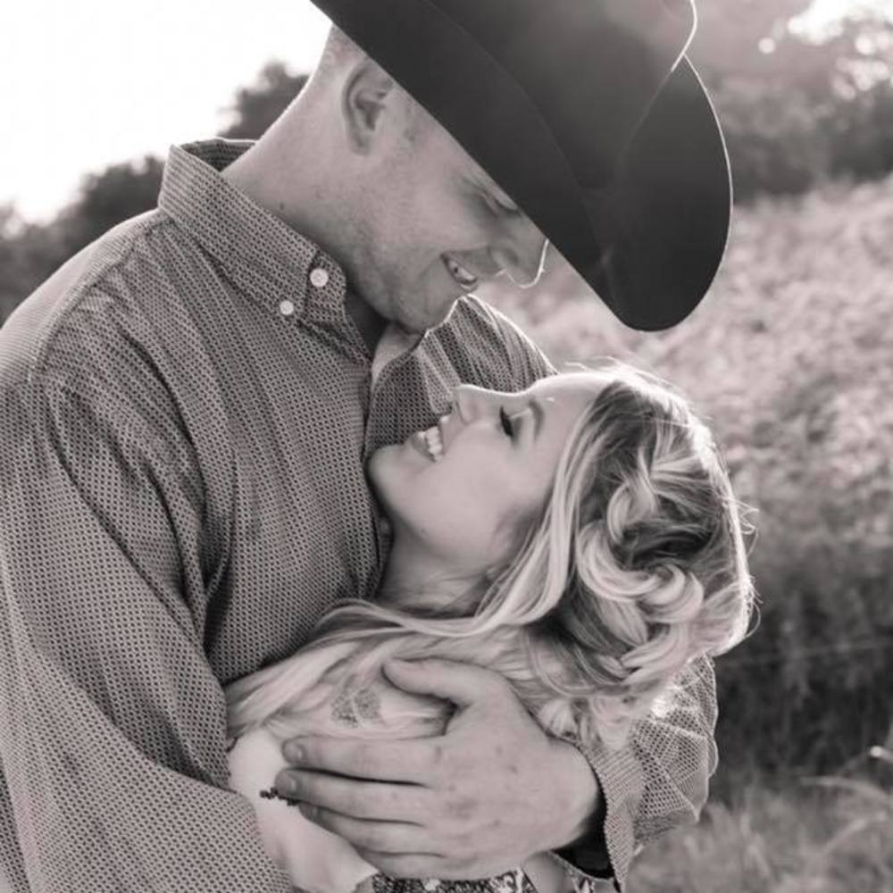 Meet your Posher, Courtney